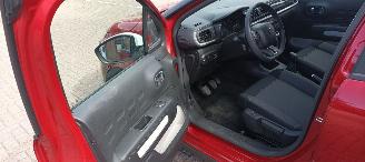 Citroën C3 1.2-Benzine 83pk Airco Full-Led koplampen Stoelverwarming Lichtautomaat cruisecontrol Dab Radio elektrische buitenspiegels met verwarming Centrale vergrendeling met afstandsbediening Start-Stop systeem Drivelane assistent Bi-Color pearl metallic Lak picture 11