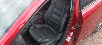 Mazda 6 Sportswagon Automatik Navi Led koplampen led achterlichten Headup Leren Sportstoelen Memory keyless Entry Blindspot Drivelane cruisecontrol met radar Stoelverwarming Lichtautomaat Regensensor Bose Soundsystem 19-inch velgen trekhaak picture 19