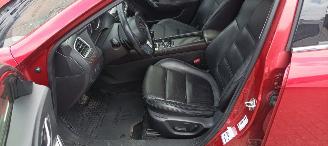 Mazda 6 Sportswagon Automatik Navi Led koplampen led achterlichten Headup Leren Sportstoelen Memory keyless Entry Blindspot Drivelane cruisecontrol met radar Stoelverwarming Lichtautomaat Regensensor Bose Soundsystem 19-inch velgen trekhaak picture 18