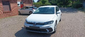 Volkswagen Polo 1.0 Full-Led Virtual Cockpit Led achterlichten Climatecontrol Boordcomputer Stoelverwarming Lichtautomaat cruisecontrol Dab Radio 4x elektrische ramen Elektrische-spiegels Parkeersensoren voor en achter picture 10