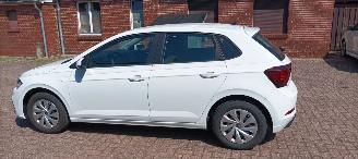 Volkswagen Polo 1.0 Full-Led Virtual Cockpit Led achterlichten Climatecontrol Boordcomputer Stoelverwarming Lichtautomaat cruisecontrol Dab Radio 4x elektrische ramen Elektrische-spiegels Parkeersensoren voor en achter picture 7