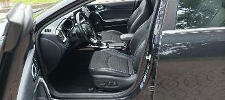 Kia Ceed Premium Edition 1.6 136pk Leder Sportstoelen Memory Navigatie Jbl sound System Climatecontrol CruiseControl 4xStoelverwarming Full-Led koplampen keyless Entry Blindspot systeem automatische inparkeer systeem elektrische achterklep Dab Radio Achteruitrijca picture 20