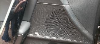Kia Ceed Premium Edition 1.6 136pk Leder Sportstoelen Memory Navigatie Jbl sound System Climatecontrol CruiseControl 4xStoelverwarming Full-Led koplampen keyless Entry Blindspot systeem automatische inparkeer systeem elektrische achterklep Dab Radio Achteruitrijca picture 29