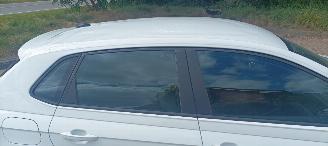Volkswagen Polo 1.0-mpi Full Led koplampen Airconditioning Stoelverwarming Lichtautomaat cruisecontrol Drivelane assistent Radio Dab Digitale-cockpit picture 17