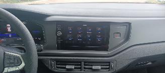Volkswagen Polo 1.0-mpi Full Led koplampen Airconditioning Stoelverwarming Lichtautomaat cruisecontrol Drivelane assistent Radio Dab Digitale-cockpit picture 26