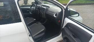 Toyota Aygo Aygo X Facelift 1.0VVT-i 5-deurs Airconditioning Led Dagrijverlichting Led achterlichten Elektrische ramen Elektrische-spiegels met verwarming Centrale vergrendeling met afstandsbediening Hoogglans buiten design picture 11