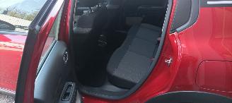 Citroën C3 1.2-benzine Led-Koplampen Led-dagrijverlichting Airconditioning Stoelverwarming cruisecontrol Dab Radio elektrische buitenspiegels met verwarming Elektrische ramen centrale vergrendeling met afstandsbediening Start-Stop systeem Drivelane assistent mistlam picture 13