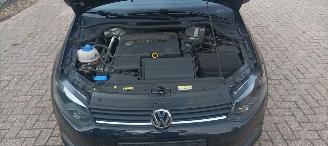 Volkswagen Polo TDI DPF Euro6 Bluemotion Climatecontrol Leder stuurwiel Regensensor StartStop LC9X DeepBlackMagicPearl 18-inch TecWheels picture 7