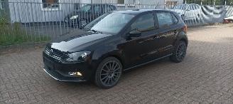 Volkswagen Polo TDI DPF Euro6 Bluemotion Climatecontrol Leder stuurwiel Regensensor StartStop LC9X DeepBlackMagicPearl 18-inch TecWheels picture 5