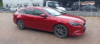 Mazda 6 Bj 2-2015 2.2 4WD Automaat Navi Led koplampen led achterlichten leren Sportstoelen met Memory keyless Entry trekhaak picture 3
