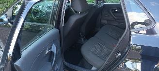 Volkswagen Polo Bj 3-2016 1.4 TDI euro6 Climatecontrol Stoelverwarming Regensensor leren stuurwiel mistlampen Elektrische ramen Elektrische-spiegels met verwarming Metallic Lak 18-inch velgen picture 16