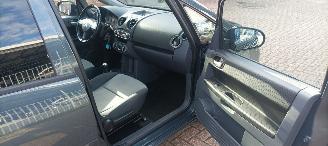 Mitsubishi Colt 1.3-16v Automaat 95pk Airco Lichtautomaat cruisecontrol Regensensor 4xElektrische ramen Elektrische-spiegels met verwarming Centrale vergrendeling met afstandsbediening Privacyglas leren stuurwiel mistlampen Metallic Lak Trekhaak  volledig Onderhouden! picture 15