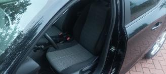 Opel Corsa 1.2-12v Navi Full-Led koplampen Cruisecontrol Achteruitrijcamera Drivelane assistent Stoelverwarming stuurwiel met verwarming Privacy glas Regensensor Automatisch dimmende binnenspiegel Parkeersensoren Elektrische buiten spiegels met verwarming 16-inch Sp picture 19