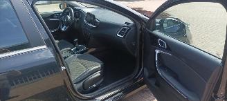 Kia Ceed 1.6Crdi Spirit Exclusieve-Line Full-Led koplampen Led achterlichten Sportstoelen Leder&Memory Navi Dab JBL-Audio Keyless-entry Blindspot Camera cruisecontrol picture 14