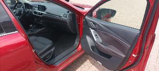 Mazda 6 Motorschade 2.2 Automaat 4wd Full Led Full Leder Navi Head-up Keyless entry Stoelverwarming Lichtautomaat Privacyglas Regensensor CruiseControl Climatecontrol picture 19