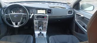 Volvo V-60 Cross-Country 2.4-Automaat 190pk 4x4 Navigatie Xenon Leder Climatecontrol CruiseControl Stoelverwarming Lichtautomaat cruisecontrol Privacyglas Led Dagrijverlichting Led achterlichten  Trekhaak picture 26