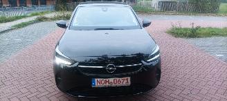 Opel Corsa Bj:07-2020 1.2 Benzine Led-Koplampen Navigatie Stoelverwarming Lichtautomaat cruisecontrol Regensensor Drivelane assistent Stuurwiel met verwarming Privacy glas picture 9