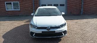 Volkswagen Polo Bj:01-2026 1.0-Benzine Full-Led koplampen Digitaal Dashboard Stoelverwarming Lichtautomaat cruisecontrol Dab Radio Parkeersensoren voor en achter Elektrische ramen 4x elektrische buitenspiegels met verwarming Start-Stop Drivelane picture 12