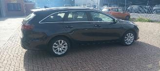 Kia Ceed Bj:09-2018 1.6 CRDI 136pk Full-Led Navigatie Leder Memory Sportstoelen Blindspot systeem JBL Sound Elektrische achterklep picture 9