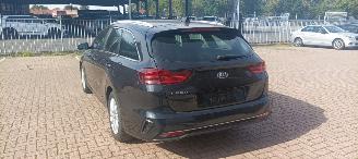 Kia Ceed Bj:09-2018 1.6 CRDI 136pk Full-Led Navigatie Leder Memory Sportstoelen Blindspot systeem JBL Sound Elektrische achterklep picture 5