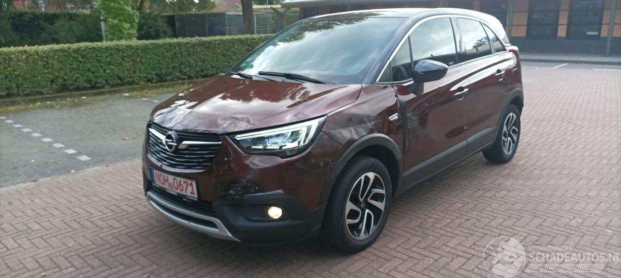 Opel Crossland Bj: 04-2018 1.2-Turbo Automaat Navigatie Climatecontrol CruiseControl Stoelverwarming Lichtautomaat Privacyglas Regensensor Trekhaak Parkeersensoren voor en achter Elektrische ramen 4x elektrische buitenspiegels met verwarming Voorruit met verwarming Led 
