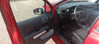 Citroën C3 Bj: 11-2022 1.2 Benzine Opf Airconditioning Stoelverwarming cruisecontrol Dab Radio elektrische buitenspiegels met verwarming Centrale vergrendeling met afstandsbediening Start-Stop systeem Drivelane Full led koplampen Led Dagrijverlichting 2 Tone metalli picture 15