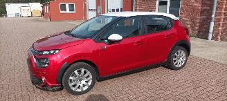 Citroën C3 Bj: 11-2022 1.2 Benzine Opf Airconditioning Stoelverwarming cruisecontrol Dab Radio elektrische buitenspiegels met verwarming Centrale vergrendeling met afstandsbediening Start-Stop systeem Drivelane Full led koplampen Led Dagrijverlichting 2 Tone metalli picture 2