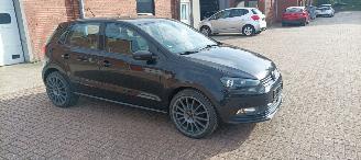 Volkswagen Polo Bj:03-2016 1.4 TDI DPF Euro6 Bluemotion Climatecontrol Stoelverwarming leren stuurwiel mistlampen Elektrische ramen Elektrische-spiegels met verwarming Centrale vergrendeling met afstandsbediening Start-Stop systeem regensensor front Radar picture 10
