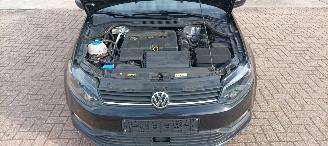 Volkswagen Polo Bj:03-2016 1.4 TDI DPF Euro6 Bluemotion Climatecontrol Stoelverwarming leren stuurwiel mistlampen Elektrische ramen Elektrische-spiegels met verwarming Centrale vergrendeling met afstandsbediening Start-Stop systeem regensensor front Radar picture 25