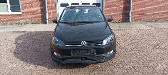 Volkswagen Polo Bj:03-2016 1.4 TDI DPF Euro6 Bluemotion Climatecontrol Stoelverwarming leren stuurwiel mistlampen Elektrische ramen Elektrische-spiegels met verwarming Centrale vergrendeling met afstandsbediening Start-Stop systeem regensensor front Radar picture 12