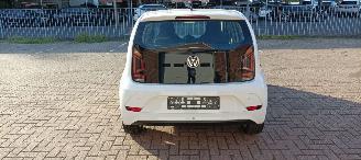 Volkswagen Up! Bj:08-2019 Move Up! 1.0-mpi Airconditioning Navigatie-Houder Cruisecontrol Drivelane assistent Lichtautomaat Regensensor Boordcomputer Elektrische ramen Centrale vergrendeling met afstandsbediening Start-Stop systeem 15-inch velgen Parkeersensoren Led-dag picture 6