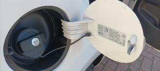 Volkswagen Up! Bj:08-2019 Move Up! 1.0-mpi Airconditioning Navigatie-Houder Cruisecontrol Drivelane assistent Lichtautomaat Regensensor Boordcomputer Elektrische ramen Centrale vergrendeling met afstandsbediening Start-Stop systeem 15-inch velgen Parkeersensoren Led-dag picture 34