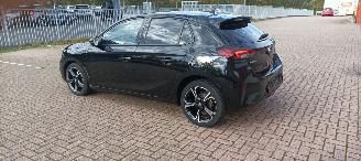 Opel Corsa Bj:02-2022 GS-Line 1.2-Turbo Full-Led Led-Achterlichten Digitaal Cockpit Sport-modus Climatecontrol CruiseControl Stoelverwarming stuurwiel met verwarming Privacy glas 4xElektrische ramen Elektrische-spiegels Blindspot systeem Achteruitrijcamera Dimmende picture 4