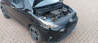 Hyundai I-10 Bj:11-2024 Prime Edition 1.2-mpi Digital Cockpit Navigatie Climatecontrol CruiseControl Stoelverwarming Lichtautomaat Privacyglas keyless Entry Stuurwiel met verwarming Achteruitrijcamera 4xElektrische ramen Elektrische-spiegels Led Dagrijverlichting mist picture 31