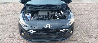 Hyundai I-10 Bj:11-2024 Prime Edition 1.2-mpi Digital Cockpit Navigatie Climatecontrol CruiseControl Stoelverwarming Lichtautomaat Privacyglas keyless Entry Stuurwiel met verwarming Achteruitrijcamera 4xElektrische ramen Elektrische-spiegels Led Dagrijverlichting mist picture 32