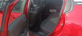 Citroën C3 Bj:11-2022 1.2 83pk Airconditioning Full-Led koplampen Led Dagrijverlichting mistlampen Stoelverwarming cruisecontrol Dab Radio elektrische buitenspiegels met verwarming Centrale vergrendeling met afstandsbediening Start-Stop Drivelane assistent Lichtmeta picture 18