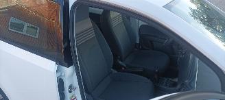 Volkswagen Up! Bj:08-2019 Move Up! 5drs Airconditioning Navigatie-Houder Cruisecontrol Bordcomputer Frontbrakeassistcamera Elektrische ramen Centrale vergrendeling met afstandsbediening Start-Stop systeem 15-inch velgen Parkeersensoren Led-dagrijverlichting picture 22