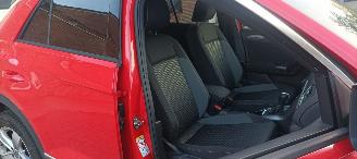 Volkswagen T-Roc Bj:06-2021 Active 1.5-TSI DSG 150pk Digital Cockpit Navigatie Drive modus Climatecontrol CruiseControl Stoelverwarming stuurwiel met verwarming Privacy glas Trekhaak Full-Led koplampen Led achterlichten zwart dakhemel Blindspot picture 25