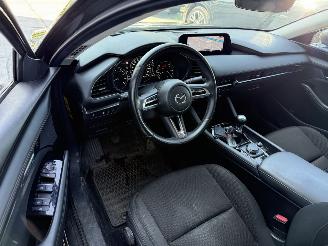 Mazda 3 2.0 e-SkyActiv-X M Hybrid 180 HUD - NAVI - XENON picture 3