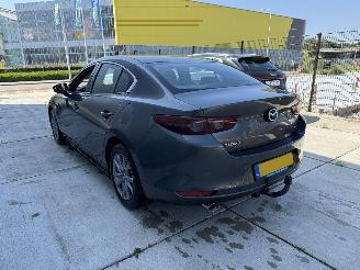 Mazda 3 2.0 e-SkyActiv-X M Hybrid 180 HUD - NAVI - XENON picture 4