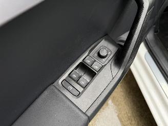 Seat Leon 1.4 TSI eHYBRID PHEV FR Business Intense picture 17