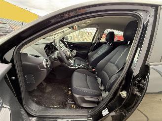 Mazda 2 1.5 Skyactive-G LUXURY-NAVI-CAMERA-PDC picture 9