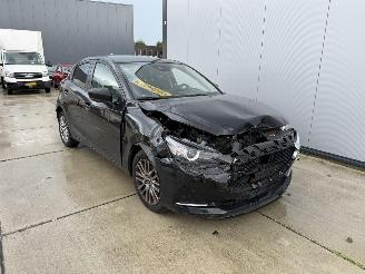 Mazda 2 1.5 Skyactive-G LUXURY-NAVI-CAMERA-PDC picture 2