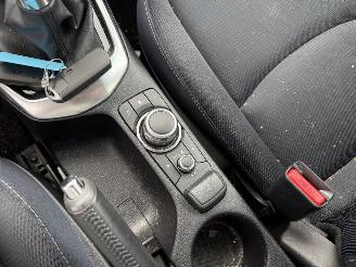 Mazda 2 1.5 Skyactive-G LUXURY-NAVI-CAMERA-PDC picture 18
