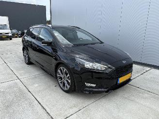 Ford Focus 1.5 TITANIUM- ST LINE  -AUTOMAAT-NAVI-PDC picture 2