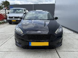 Ford Focus 1.5 TITANIUM- ST LINE  -AUTOMAAT-NAVI-PDC picture 13