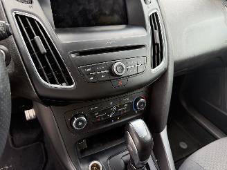 Ford Focus 1.5 TITANIUM- ST LINE  -AUTOMAAT-NAVI-PDC picture 17