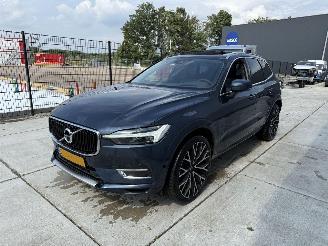 Auto incidentate Volvo Xc-60 2.0 B5 Momentum Exclusief -AUTOMAAT-PANO-LEDER-NAVI 2021/8
