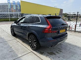 Volvo Xc-60 2.0 B5 Momentum Exclusief -AUTOMAAT-PANO-LEDER-NAVI picture 4