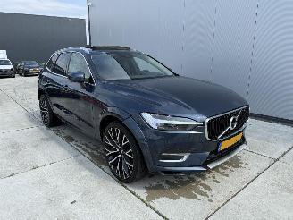 Volvo Xc-60 2.0 B5 Momentum Exclusief -AUTOMAAT-PANO-LEDER-NAVI picture 2